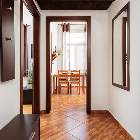 Spacious With Entresol - Old Jewish Town - By Upstairs 公寓 *
