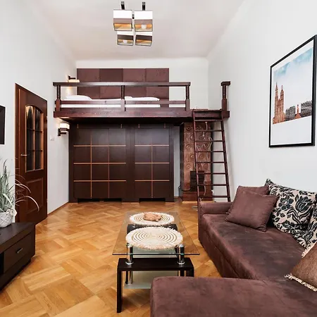 Spacious With Entresol - Old Jewish Town - By Upstairs 公寓