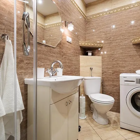 Apartment Spacious With Entresol - Old Jewish Town - By Upstairs Krakow