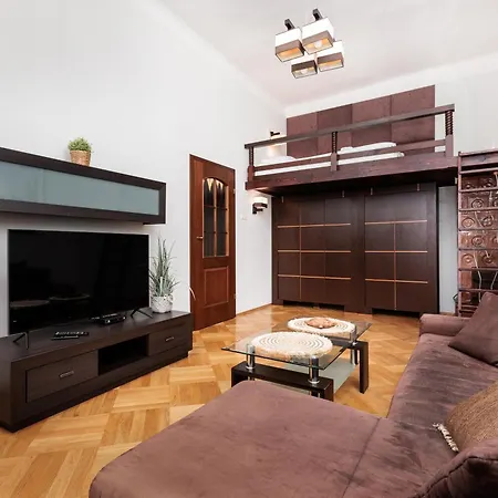 Spacious With Entresol - Old Jewish Town - By Upstairs Apartment Krakow